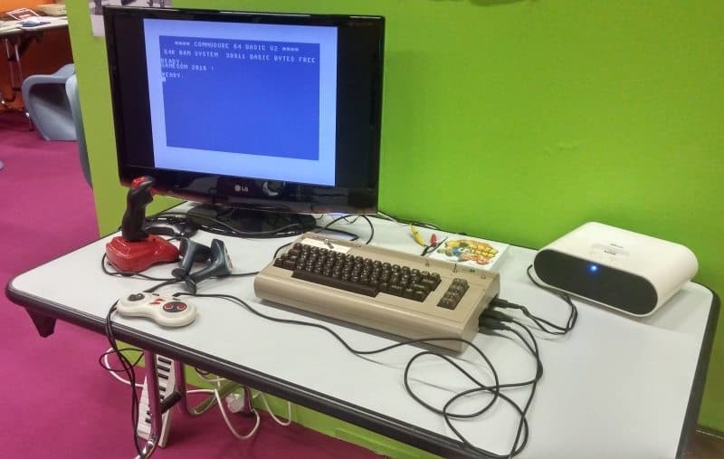 Gamescom2016-Retro01