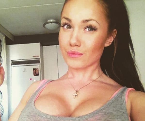 Ilmaiset seksisivut etsii miestä mölndal suomalaista kotiseksiä ilmaisia seksileffoja ilmainen treffi finland escorts