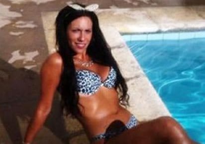 sexi suomi alaston nainen naurunappula sexi suomi alaston nainen naurunappula