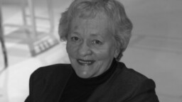 Julkea testamenttijuoni: Eila Roineen nimi vedettiin mukaan!