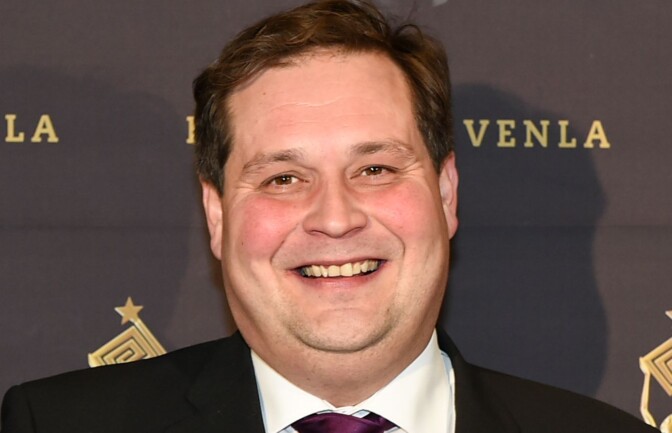 Jethro Rostedtilta erikoinen kuva – “Isä Poika Reissu!”