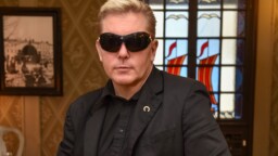 Seiska: Vesa Keskiseltä kipeä paljastus lapsuudesta – ikävää oireilua