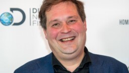 Näin Jethro Rostedt viettää joulua – kaksoisolentonsa kanssa?