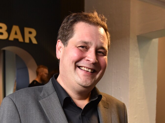 Jethro Rostedt kohtasi reissullaan wc-ongelman – ”Pitää olla ehyt kaari”