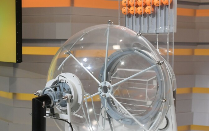 Neljän miljoonan lottovoittaja: ”Ihan vakilappu vuodesta 1971”