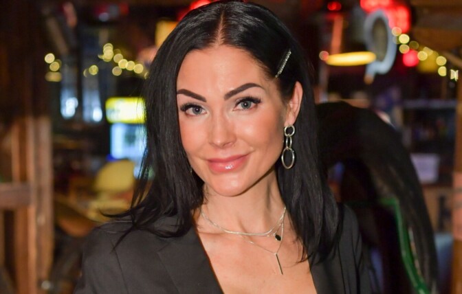 Riina-Maija Palander kertoo avioliitosta: ”Nopsaa täysi floppi”