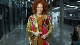 Saimi Hoyer on valvonut öitä – syynä rakastuminen