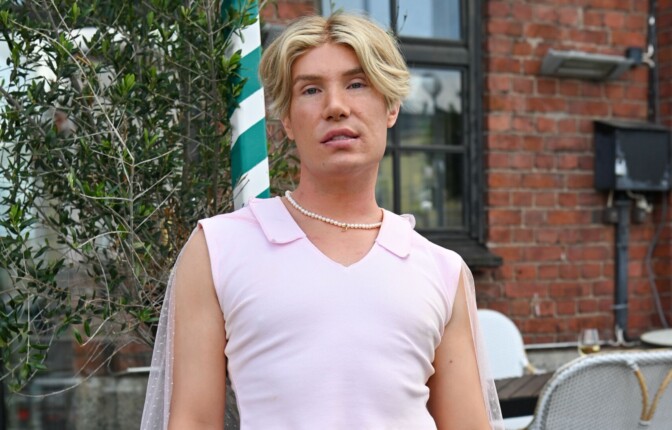 Joni Hesselgreniltä lisää kuvia kasvoista – ”Halloween kerkes mennä jo”