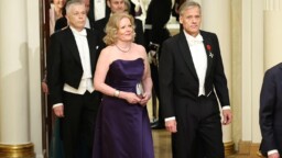 Kansanedustajan yllätysuutinen: ”Syöpähoidot ovat päättyneet”