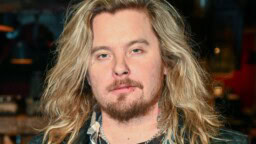 Fuengirola: Archie Cruz puhui Iidasta – ”Tulee helposti ärtymystä”