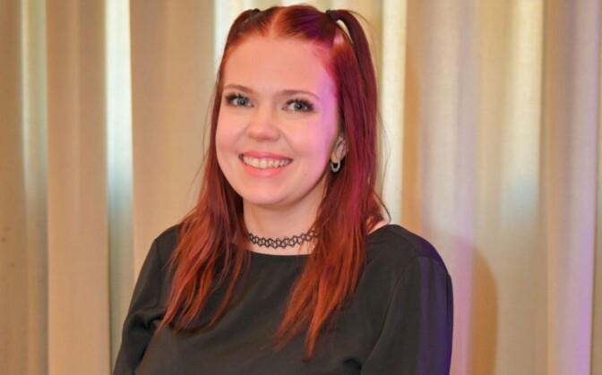 TIS-Jennistä tulee mummo – ”Näytät alle 30-vuotiaalta”