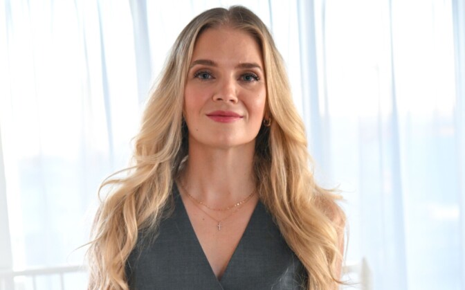 Lotta Hintsa: ”Vuorokauden shitshow päättyi pellolle”