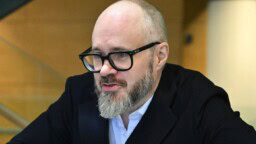 Tuomas Enbuske purki euroviisukatastrofia – ”Kaikki on Lordin syytä”