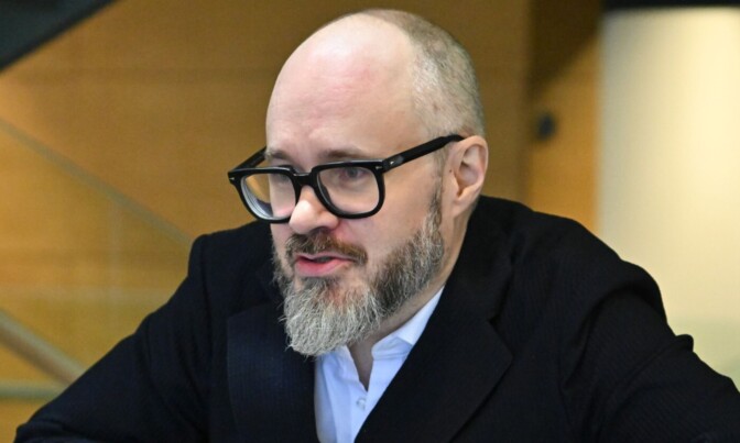 Tuomas Enbuske purki euroviisukatastrofia – ”Kaikki on Lordin syytä”
