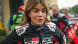 Janni Hussin vaiva palasi – ”Semmoinen riesa, että en toista keksi”