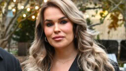 Sara Sieppi avautuu äitiydestä – mukana tuore kuva vauvasta