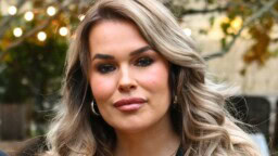 Sara Sieppi muuttui raskauden jälkeen – ”Oranssit hiukset”