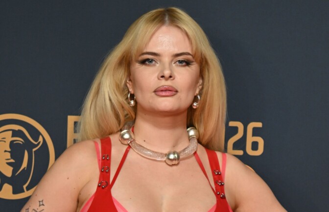 Linda Lampeniuksen turkista nousi kohu – nyt kantaa ottaa Erika Vikman