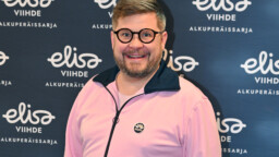 Janne Kataja julkaisi kuvan veljestään – ”Se on sukuvika”
