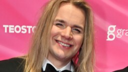 Olli Herman: Kolmas lapsi tulossa – katso kuvat