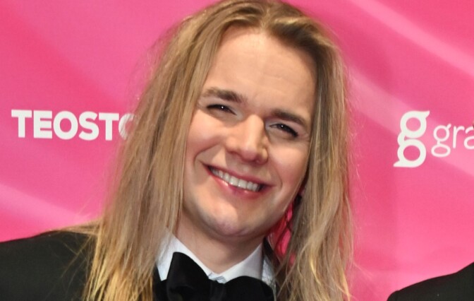 Olli Herman: Kolmas lapsi tulossa – katso kuvat