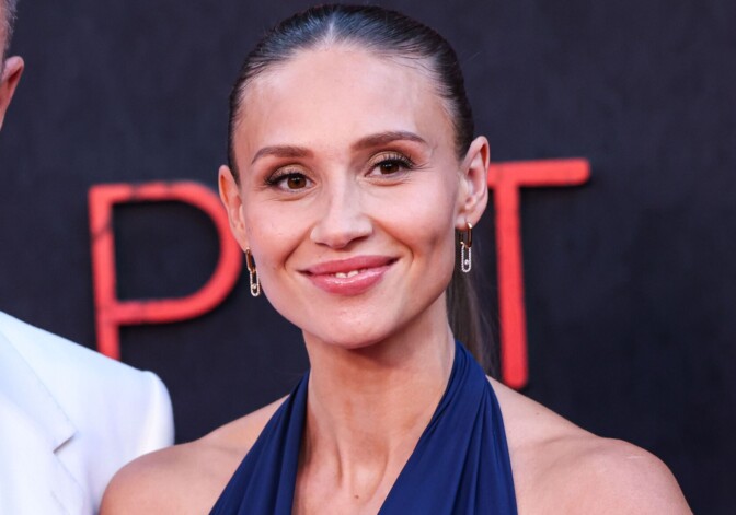 Johanna Harlin paljasti raskausmahansa – kertoo samalla tunnoistaan