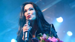 Tarja Turusen konsertit lähes loppuunmyytyjä – konkurssi Saksassa muuttaa kaiken