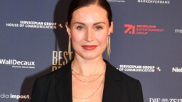 Sanna Marin sai uutisia – ”No nyt on kova”