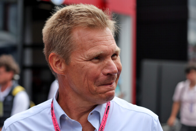 IS: Mika Salo kertoo puukotuksestaan nyt itse – ”Ihan veressä”