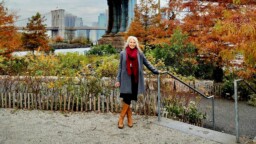 Muistatko näyttelijä-muusikko Irina Björklundia? Tältä hän näyttää nykyään