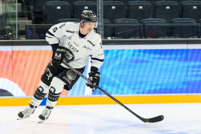 TPS:n hyökkääjä kieltäytyi pelaamasta pride-paidassa – tämä oli syy