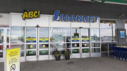 Pete meni ABC:lle – kassalla asiakaspalvelija kertoi hämmentävän yllärin: ”Laita vaan se…”