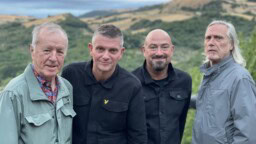 Vuonna 1962 perustettu brittiyhtye saapuu Suomeen