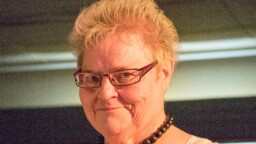 Muistatko vielä Lokki-valssin Arja Havakan – uskomaton uutinen Arjasta, kuuntele uusi biisi