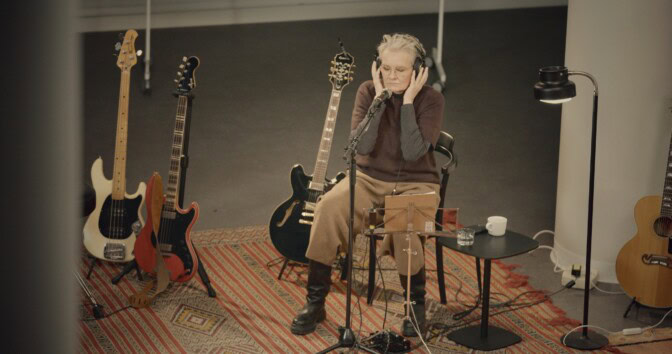 Presidentti Stubb palkitsi ikonisen laulajan – saapuu syksyllä Suomeen