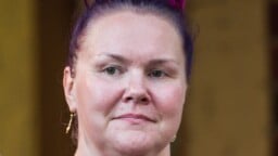 Heli Palsanmäki järkkäsi pihajuhlat – tämän artistin hän palkkasi