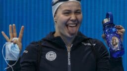 Rintauimari Ida Hulkko, 24, julkaisi suihkukuvia – OMD!