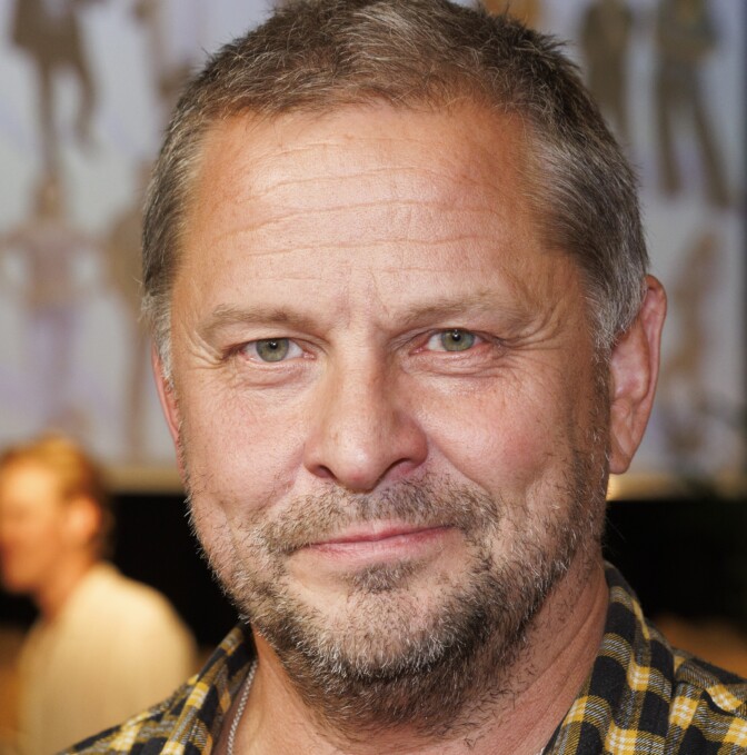 Suomalainen huippunäyttelijä mokasi bensa-asemalla – hämmentävä tapahtumaketju lähti vyörymään