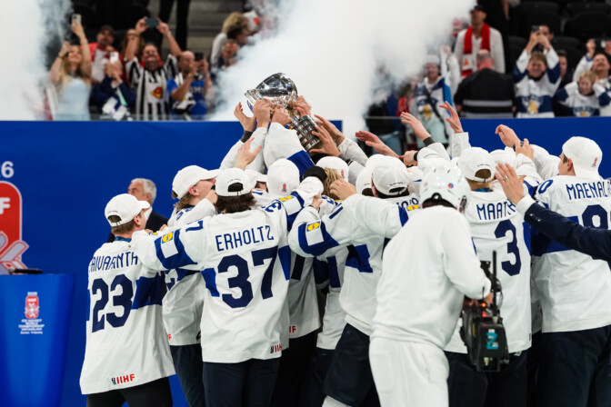 Suomen jääkiekkomaajoukkue voitti MM-kultaa: nyt saatiin tietoa voitonjuhlista