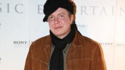 Muistatko laulaja Jani Wicholmin – ilmestyi eläkeläisenä someen, tältä näyttää nyt