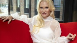 Linda Lampenius pitää toimittaja Ivan Puopolon käytöstä epäkunnioittavana