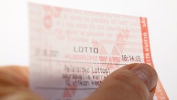 Varoitus: älä laita ensi viikon lottoarvontaan näitä numeroita – tässä syy!