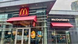 Kajaanilaismies ällistytti Tampereella Mäkkärissä – sakkoja tuli!