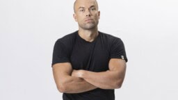 Erikoisjoukoissa nähdään pöyristyttävä tilanne – Mitä ihmettä Matias Petäistö antaa Aspen-koiransa tehdä?