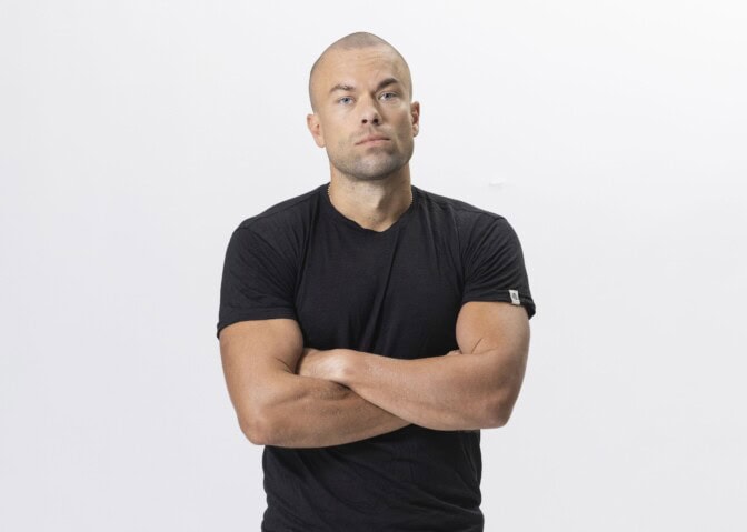 Erikoisjoukoissa nähdään pöyristyttävä tilanne – Mitä ihmettä Matias Petäistö antaa Aspen-koiransa tehdä?