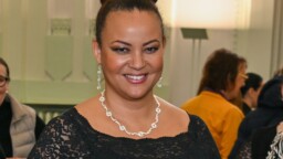 Lola Odusoga menetti rahansa – avautuu vaikeasta vuodestaan: ”Eiköhän tää mee samaan konkurssiin”