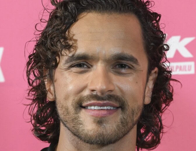 Tässä on Pete Parkkosen isä – kertoi MTV:llä erikoisen paljastuksen pojastaan