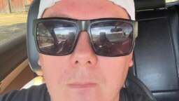 Pottukoiralta petti terveys: Sairaalaan verta molemmista päistä tykittäen