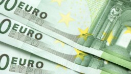 Eurojackpotin voittajanaista odottaa pari kylmää tosiasiaa – näin paljon vie verottaja…