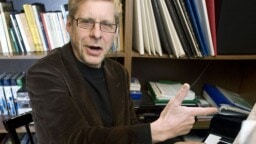 Muistatko vielä Seppo Hovin, 79v? Tältä hän näyttää nyt